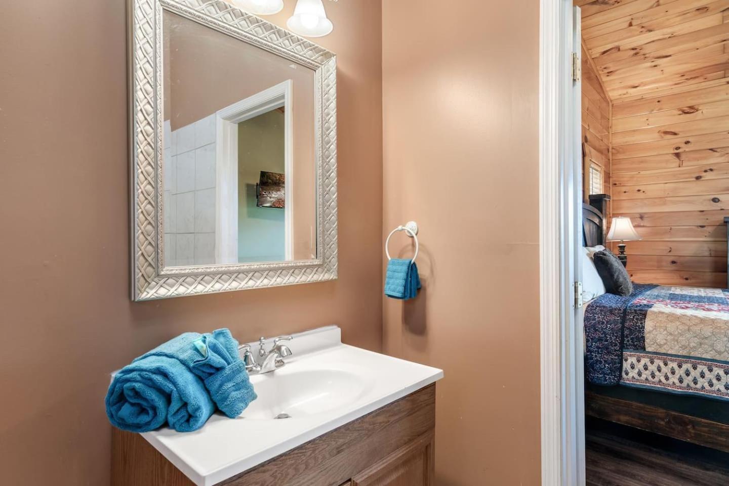 Top Mtn Views, Hottub, Games, 4 Suites, Pets Sevierville Zewnętrze zdjęcie